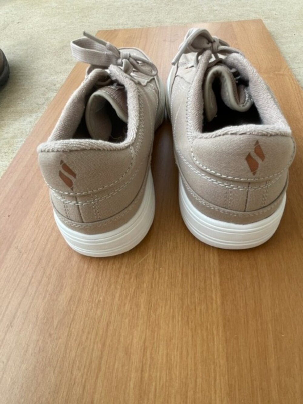 Skechers Women’s Arch Fit Arcade MEET YA THERE SNEAKER 177190W, Brown, Size 9W - Picture 2 of 9